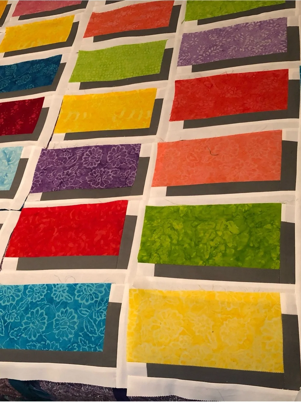 ONE OF A KIND-HANDCRAFTED Colorful “Floating “ Triangles Quilt